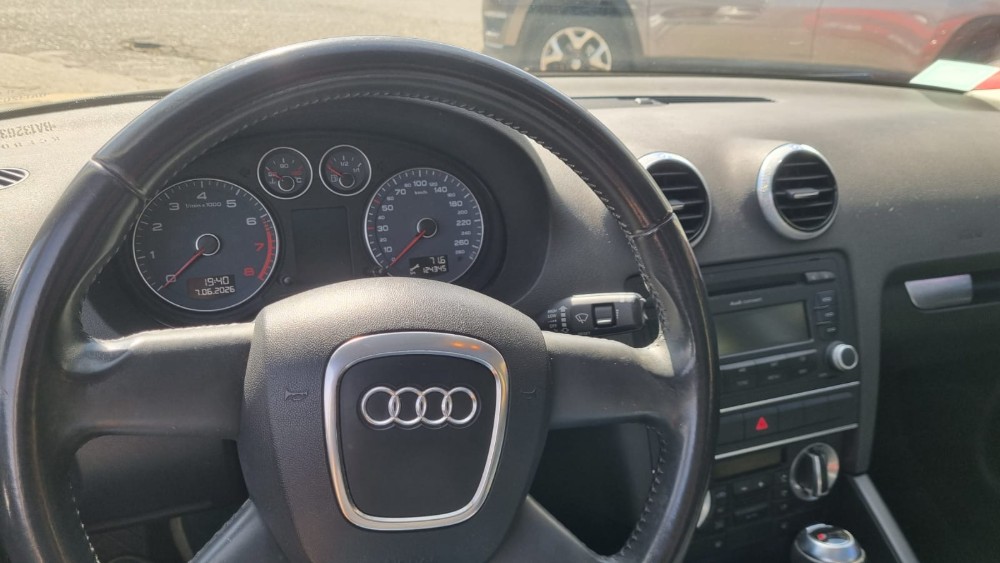 Audi A3 SportBack 1.4 Tfsi S-Tronic — foto 2